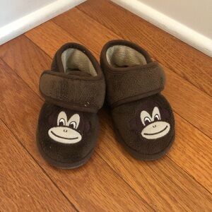 Baby slippers